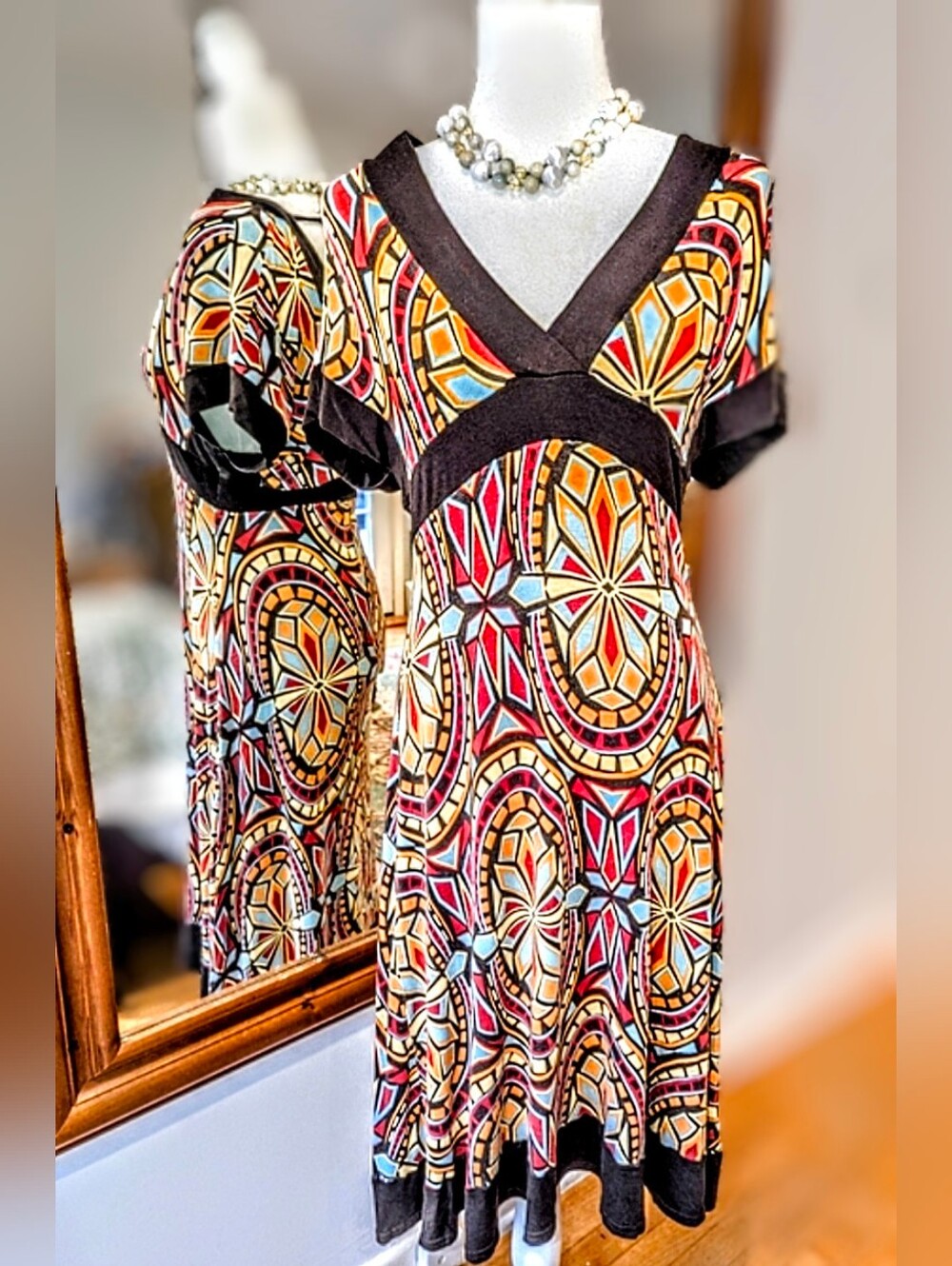 Backless V-Neck Printed Midi Dress in Multicolor